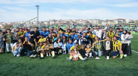 Hedef 3.Lig!  ​​​Küçükçekmece Sinop Spor şampiyon oldu?
