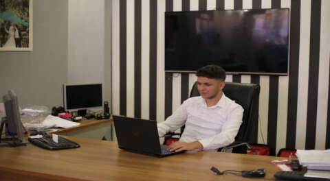 Karadeniz'in En İyi Sosyal Medya Uzmanı Arda Teber, Dijital Pazarlamada Öncü Rol Oynuyor