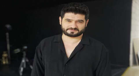 “Şarkıcı Mustafa Tosun ile Günleri Saya Saya' şarkısı yaza damga vuracak.” 