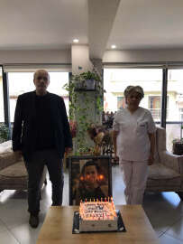 Ailesi, polis lojmanında ölü bulunan Yeşim'in yaş gününü kutladı