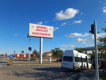 Hastanede kayıt dışı estetik ameliyatı yapan 2'si doktor, 4 kişi gözaltında