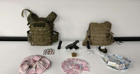 Ankara'da Ayhan Bora Kaplan'ın yeğeni ile beraber 3 kişi tutuklandı