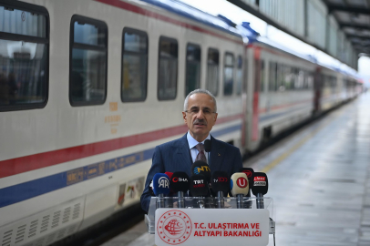 Bakan Uraloğlu'ndan, Paris-İstanbul tren seferlerine ilişkin açıklama