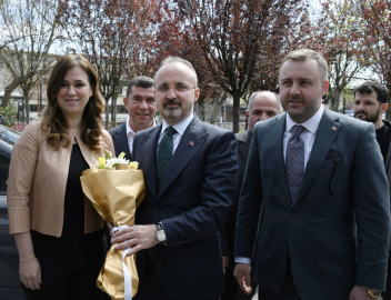 Bakan Yardımcısı Turan: Siyasi kavganın bedeli esnafa ödetilmez