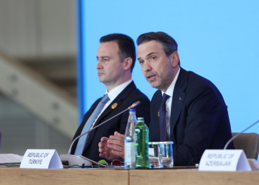 Bakan Bayraktar, Azerbaycan'da