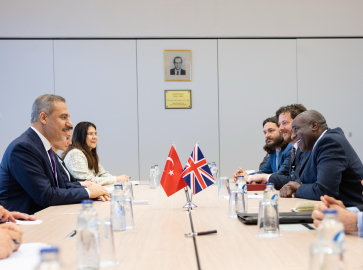 Bakan Fidan, İngiliz mevkidaşı Lammy ile görüştü