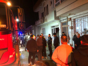 Evde çıkan yangında 3 aylık Sevginur ile 4 yaşındaki ağabeyi Efe öldü, diğer kardeşleri yaralandı