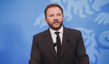 Estonya: Macaristan AB'deki oy kullanma hakkından mahrum bırakılabilir