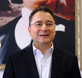 Babacan: Sanayicimizin üretime olan aşkını gördükçe moralimiz düzeliyor