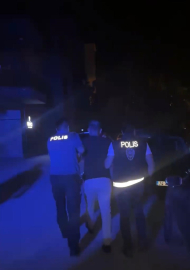 Beyzbol sopası ile saldıran komşusunu vuran şüpheli tutuklandı