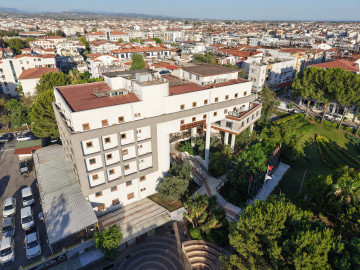 Manavgat Belediyesi'ne 'rüşvet' ve 'yolsuzluk' operasyonu; Başkan Kara gözaltına alındı / Ek fotoğraf
