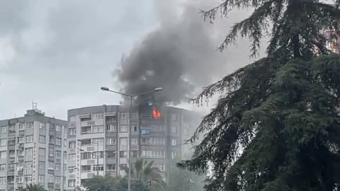 Samsun'da daire yangını