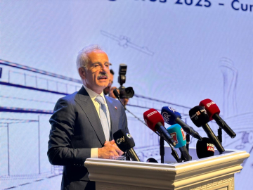 Bakan Uraloğlu: Türkiye'de denize yapılan 3'üncü havalimanını tasarladık (2)