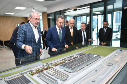 Haluk Görgün, ALTAY tankının üretim hazırlıklarını inceledi