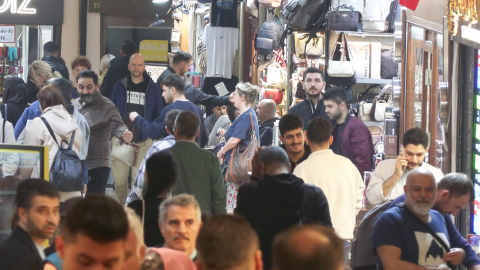 İstanbul - Altın uzmanı Yıldırımtürk: Düne göre fiyat biraz gerilemiş gibi duruyor