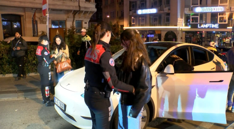 İstanbul - Beyoğlu’nda dron destekli ‘Huzur Uygulaması’ gerçekleştirildi