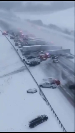 ABD’de 50 aracın karıştığı zincirleme kaza