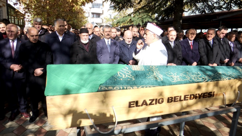 Bakan Yardımcısı Aktaş’ın annesi, toprağa verildi