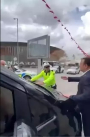 Polisin üzerine aracı süren CHP’li Beker’in şoförüne ceza