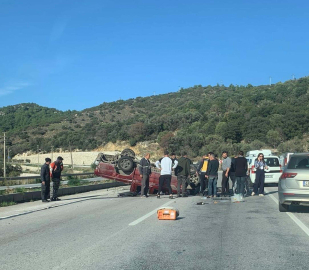 Bodrum'da takla atan kamyonetin sürücüsü öldü