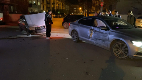 Bursa'da iki otomobil çarpıştı: 1 yaralı