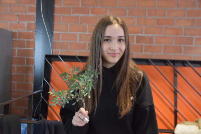 Liseliler, gıda krizine karşı yenilebilir otları tanıyor/Ek fotoğraflar