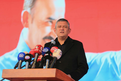 Özgür Özel: Kim Gazze için yürüyorsa izin versinler (2)