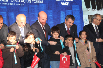 Bakan Tekin: Yaratılıştan olan farklılıkları zenginlik olarak görüyoruz (2)