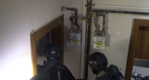 İstanbul - Zeytinburnu'nda kargo paketinin patlamasına ilişkin 6 şüpheli yakalandı