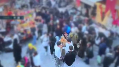 İstanbul- Fatih'te hanutçu tartıştığı Çinli turisti darbetti