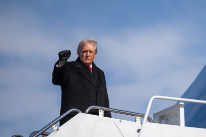 Trump: Venezuela'ya ticari uçuşlar yeniden başlayacak