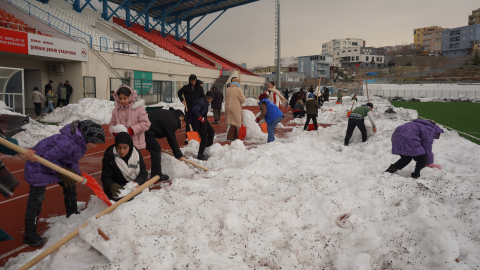 Şırnak’ta 'Aileler Arası Ödüllü Kardan Adam Şenliği'