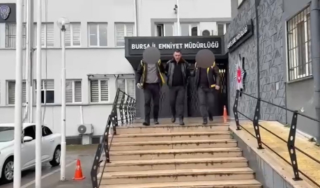 Bursa’da kayınpederin öldüğü silahlı kavganın yeni görüntüleri ortaya çıktı (3)