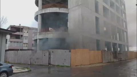 İstanbul - Silivri'de kültür merkezi inşaatında çıkan yangın söndürüldü