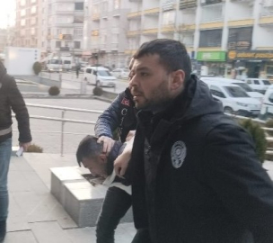 Komşusunu öldürüp 6 parçaya ayıran şüpheli adliyede (2)