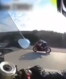 Hatay'da motosikletiyle 324 kilometre hız yapan sürücüye işlem yapıldı