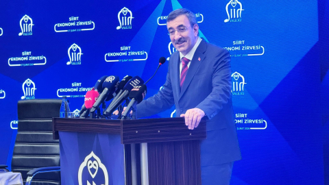 Cevdet Yılmaz: Demokrasi diyorsak hepimizin şiddeti, terörü bir kenara koyması lazım.