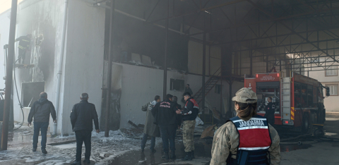 Gaziantep’te biber fabrikasında yangın
