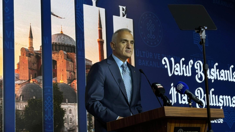 Bakan Ersoy: Vakıf iftar buluşmalarında, 3 milyon öğün iftar yemeği ikram edeceğiz