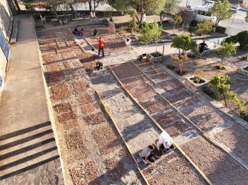 Aigai'da Demeter Tapınağı'nda 3 bin hydriskos gün yüzüne çıkarıldı