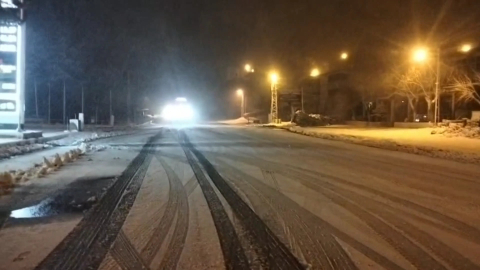 Mersin'in yüksek kesimlerinde kar etkili oldu; Sertavul Geçidi ağır vasıtalara kapatıldı