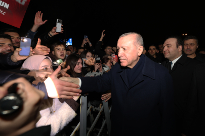 AK Parti Gençlik Kolları, Cumhurbaşkanı Erdoğan'ın doğum gününü kutladı