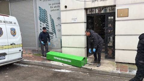 Evinin 7'nci kat penceresinden atladı, eşi de ölü bulundu