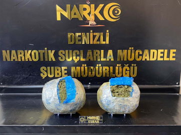 Otomobillerin bagajında uyuşturucu ele geçirildi; 3 gözaltı