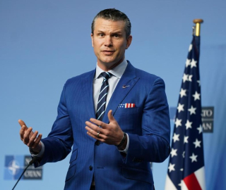 ABD Savunma Bakanı Hegseth: Bu bir rejim değişikliği savaşı değil ama rejim değişti