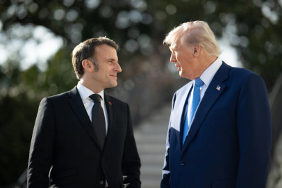 Macron ve Trump telefonda görüştü