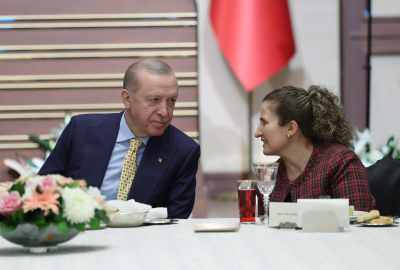 Cumhurbaşkanı Erdoğan: Hiç kimse komşuluk ve kardeşlik hukukunu zedeleyen hatalı bir tavır içinde olmamalıdır