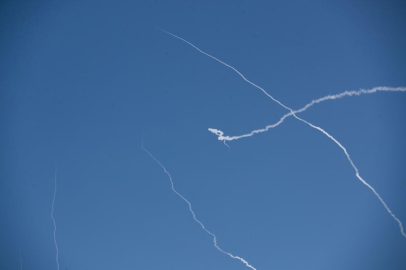 Suudi Arabistan: 3 seyir füzesi ve 3 İHA'ya müdahale edildi