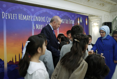 İstanbul- Cumhurbaşkanı Erdoğan, devlet himayesindeki çocuklarla iftarda buluştu