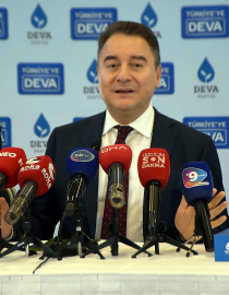 Babacan: CHP, partilere ittifakı kendisi kapattı